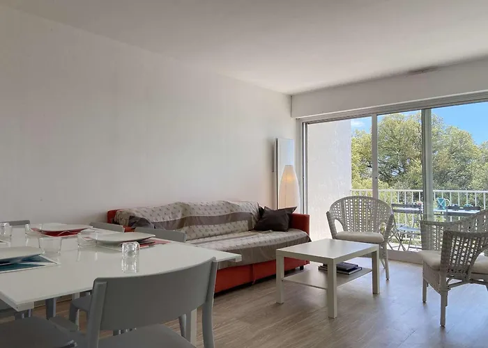 Apartment 4 Pieces/6 Couchages Proche - - Fr-1-245-210 Le Pouliguen